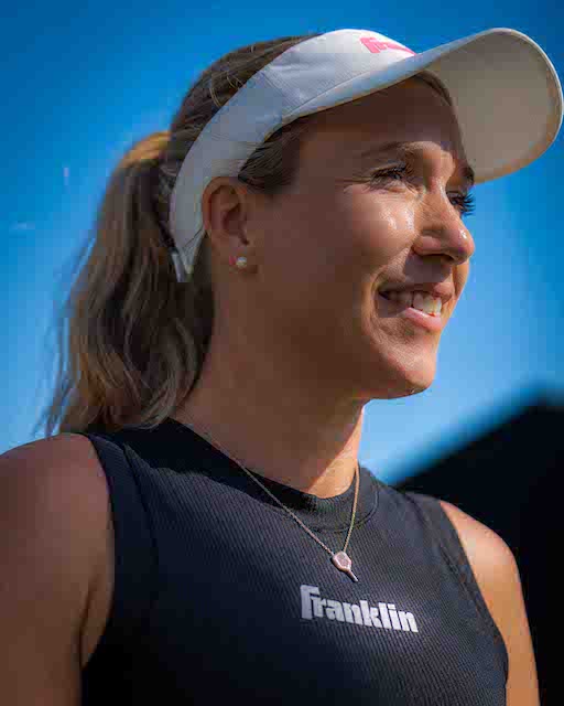 Megan Fudge wearing pink diamond padelle